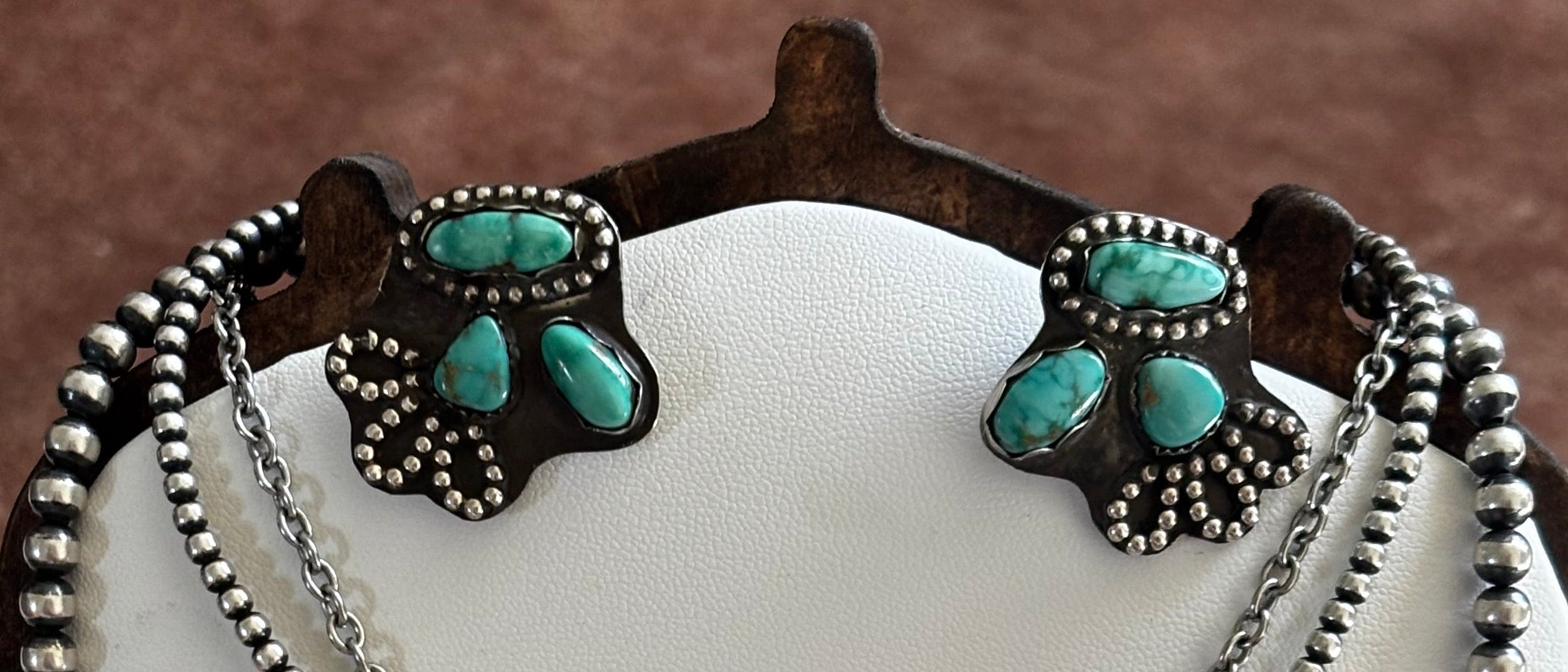 Emerald Valley Earrings