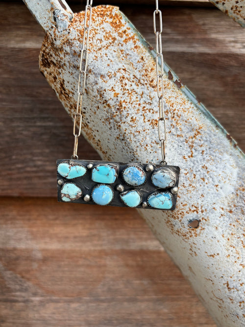 Golden Hills Scattered Bar Necklace