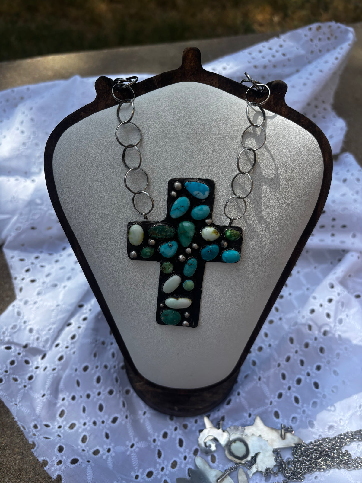 Necklaces & Pendants